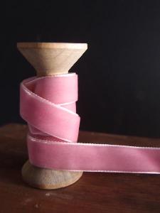 HipGirl Bulk Velvet Ribbon 3/8 for Crafts-25yd 3/8 Wide Red Ribbon,Green Ribbon Christmas Ribbon for Gift Wrapping Ribbon Bows, Black Ribbon